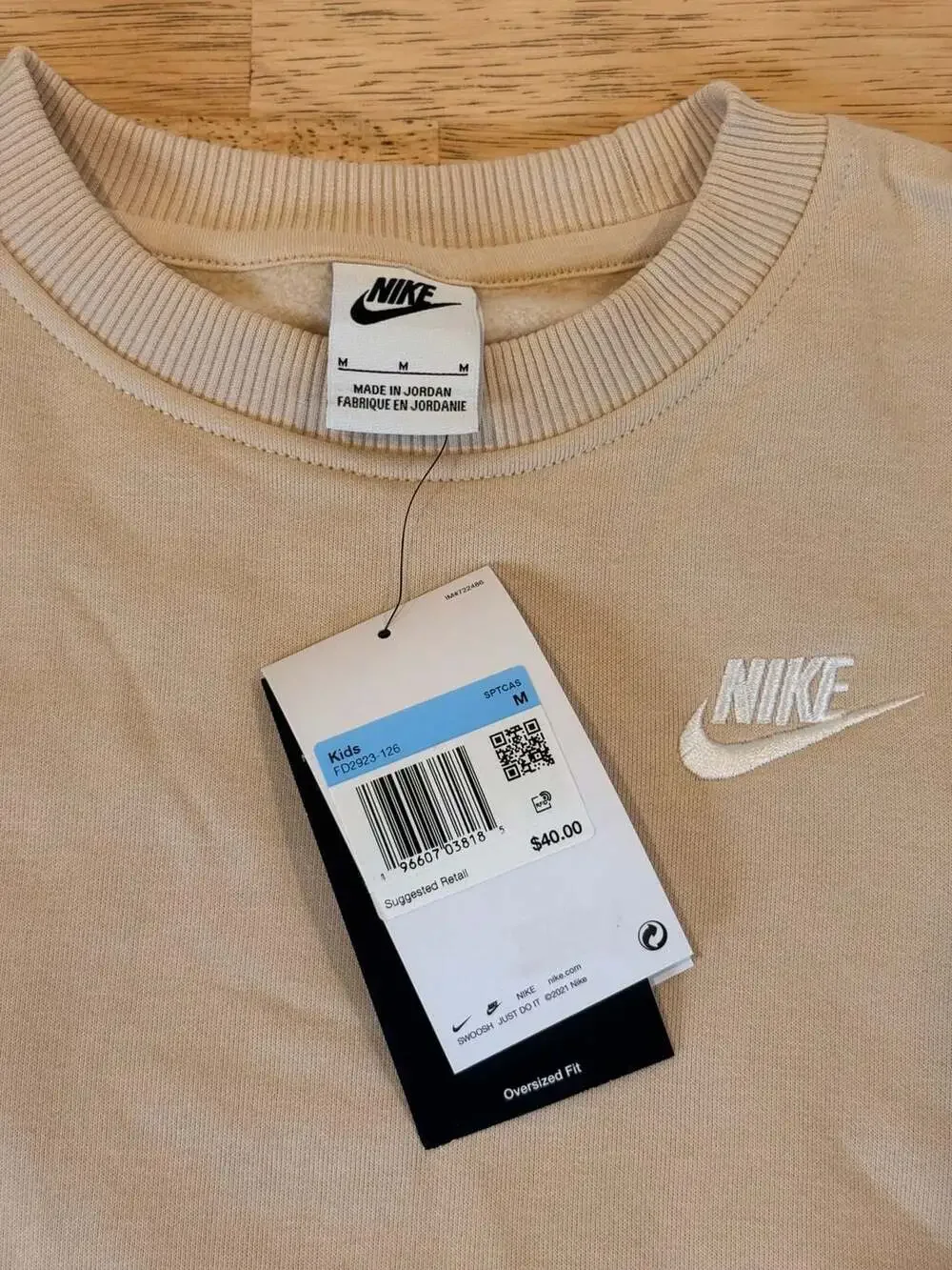 Nike Sportswear Club Fleece Kids Oversized Crewneck Sweatshirt - Sand Drift